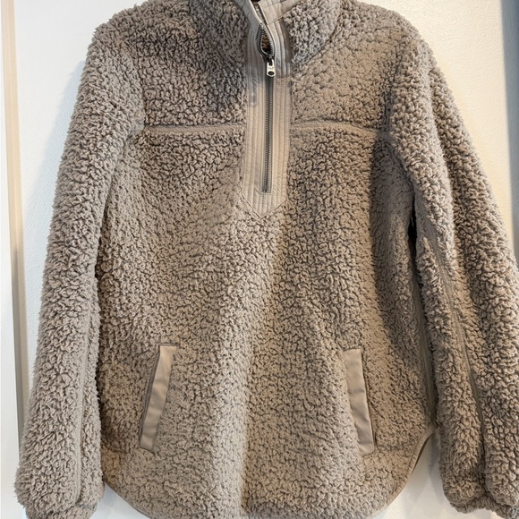 Abercrombie & Fitch Sweaters - Abercrombie & Fitch Soft Sherpa Jacket - Cream